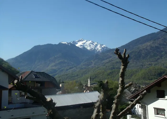 La De Chantemerle Appartement *
